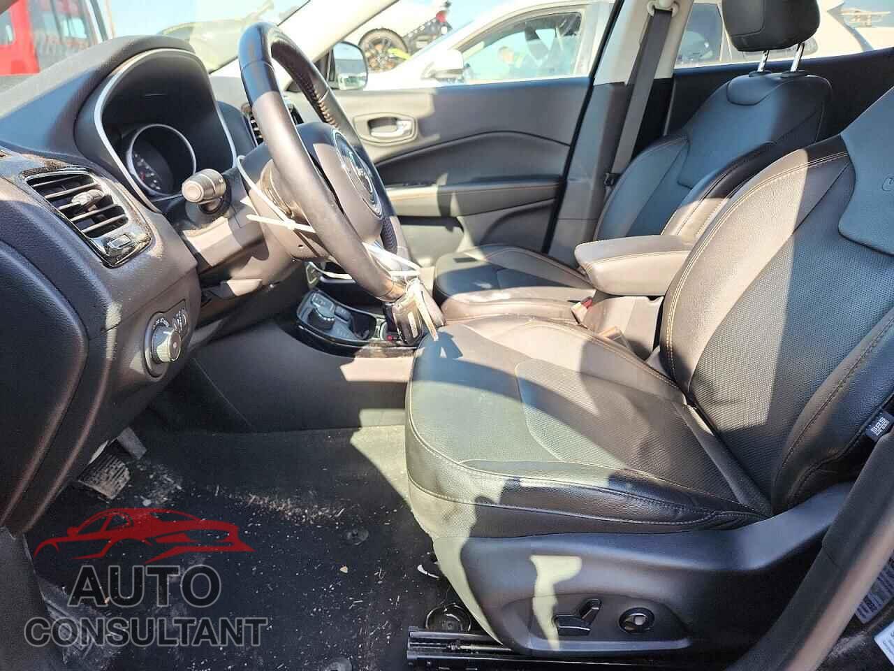 JEEP COMPASS 2021 - 3C4NJDCB6MT538220