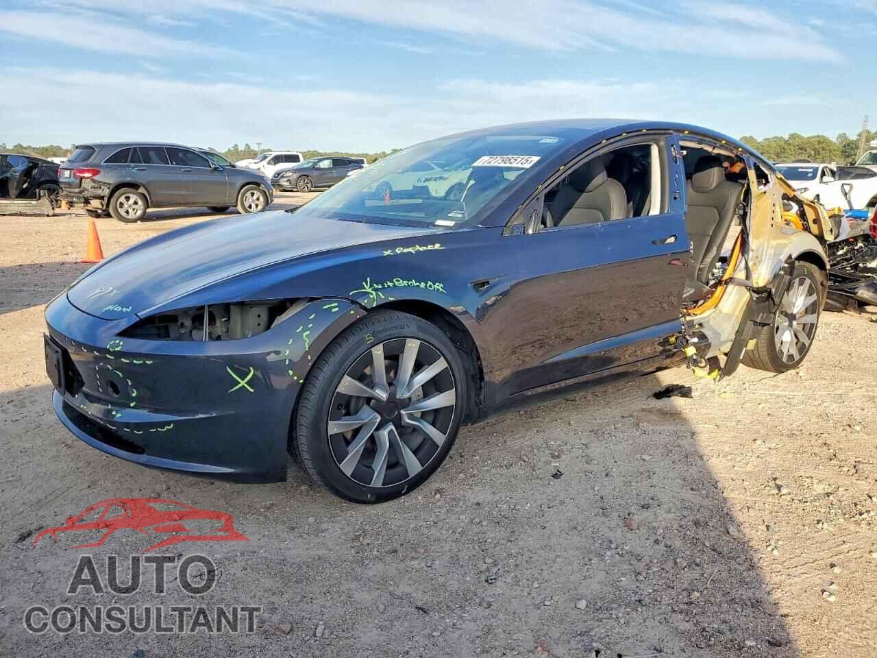 TESLA MODEL 3 2024 - 5YJ3E1EA8RF751903