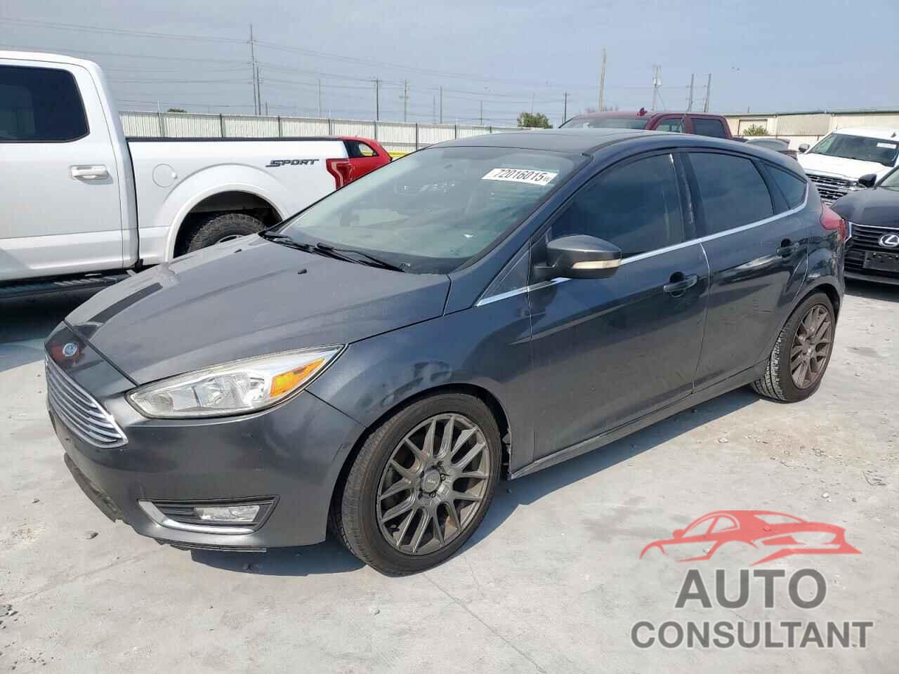 FORD FOCUS 2018 - 1FADP3N23JL232915