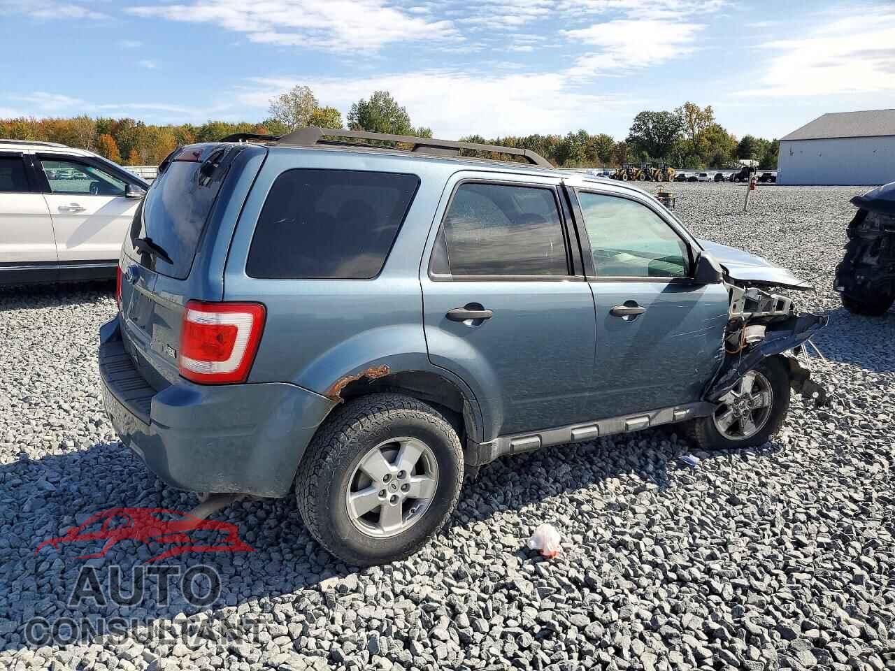 FORD ESCAPE 2010 - 1FMCU0DG0AKB42939