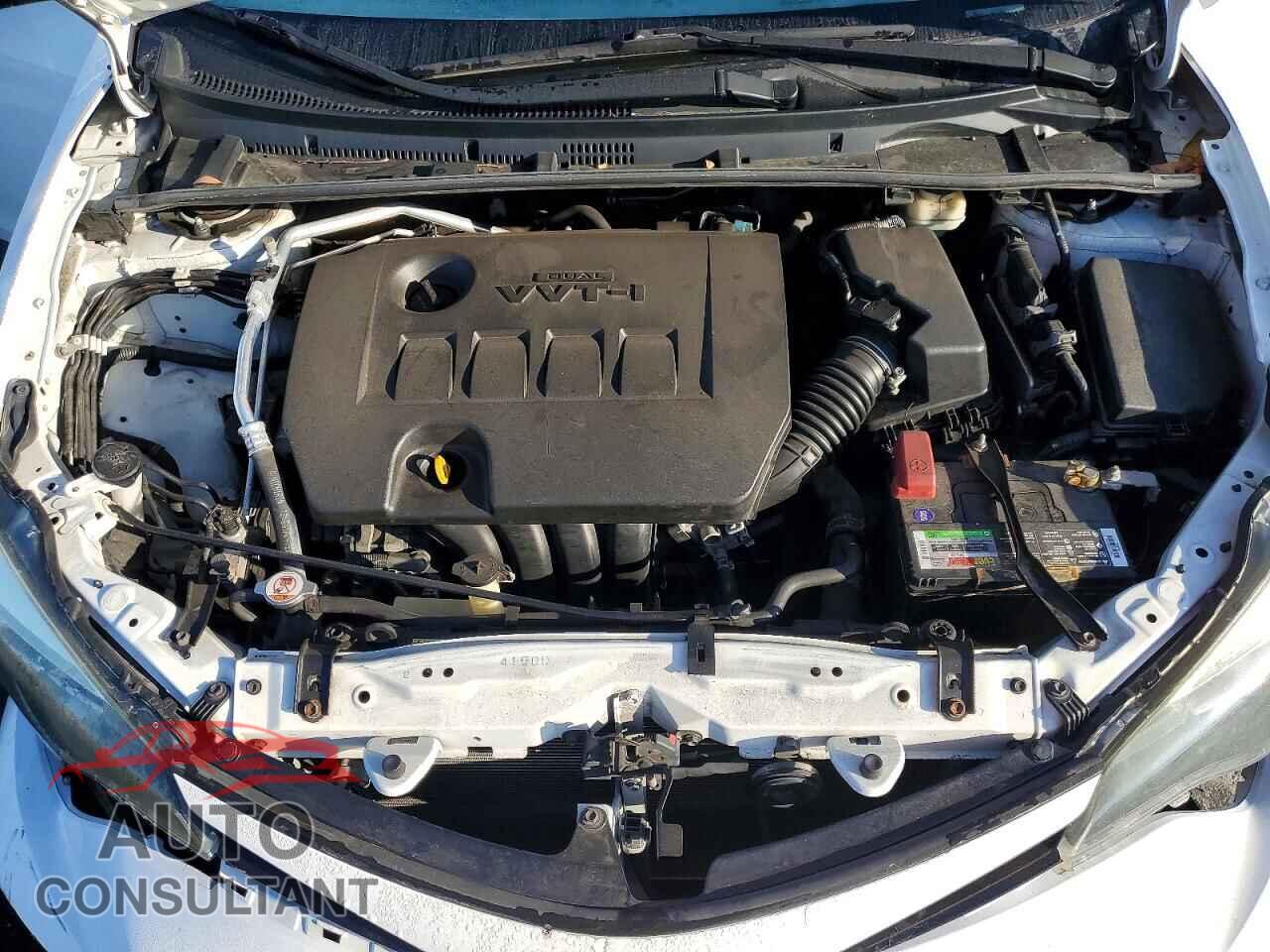 TOYOTA COROLLA 2017 - 5YFBURHE3HP716894