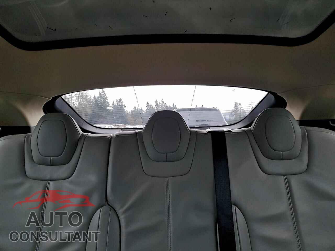 TESLA MODEL S 2013 - 5YJSA1CN2DFP03285