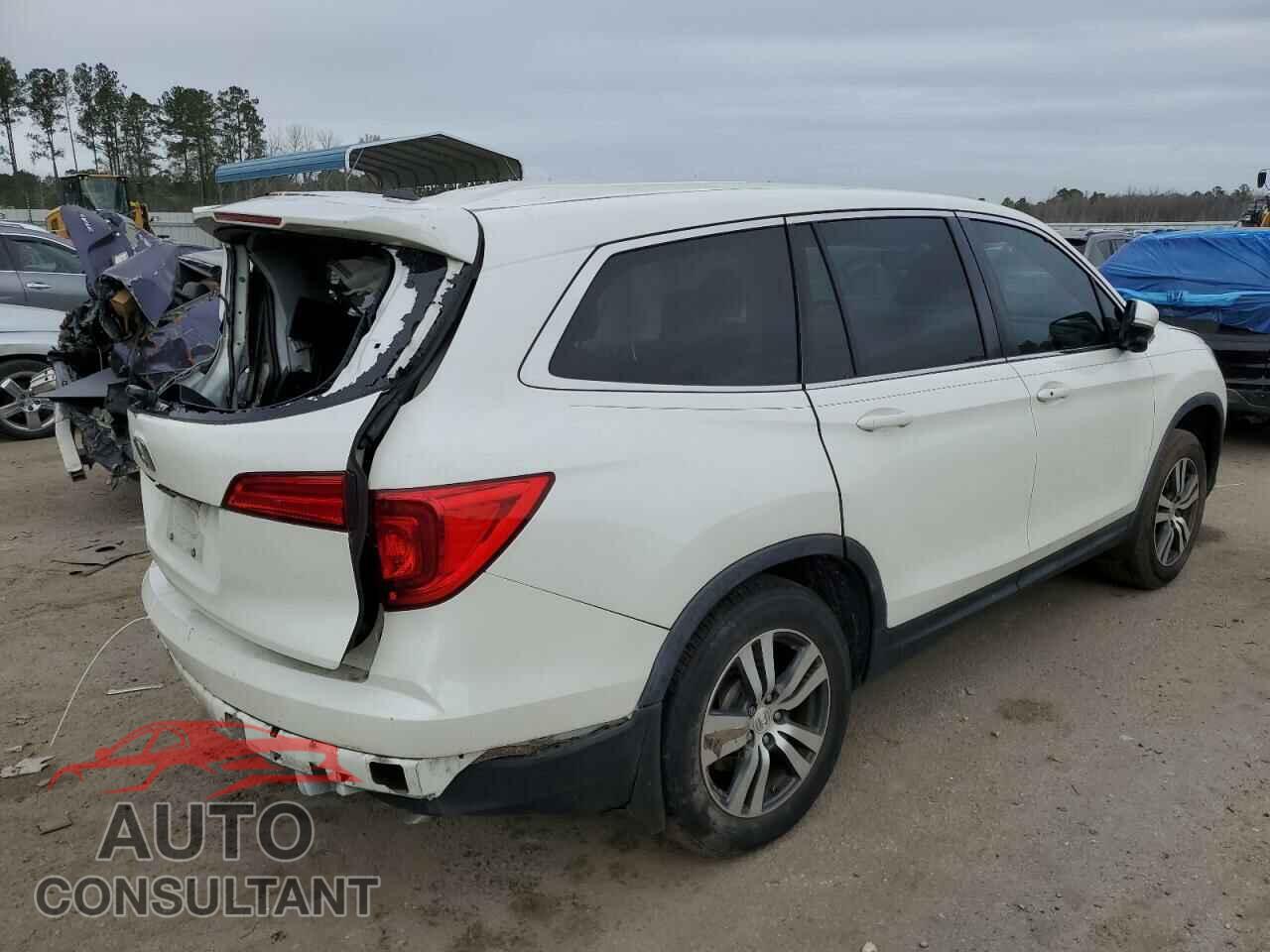 HONDA PILOT 2017 - 5FNYF5H54HB014706