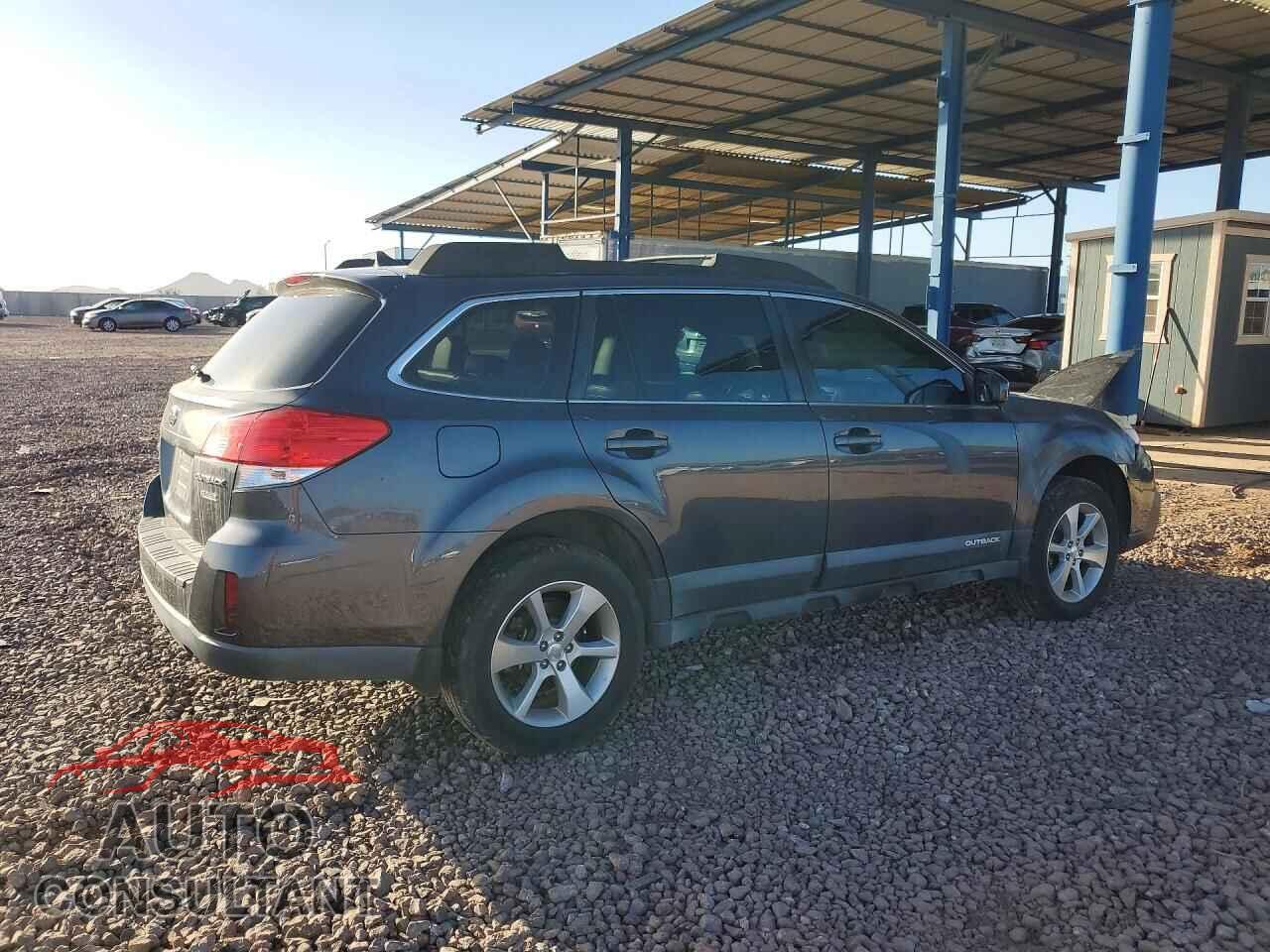 SUBARU OUTBACK 2013 - 4S4BRBKC8D3235781