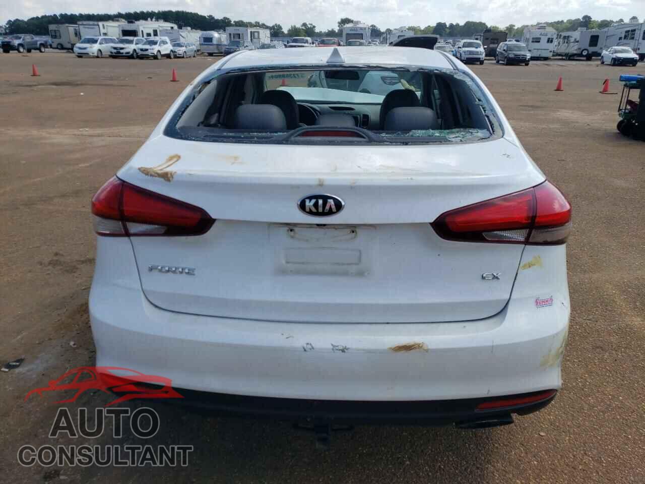 KIA FORTE 2017 - 3KPFL4A81HE090520