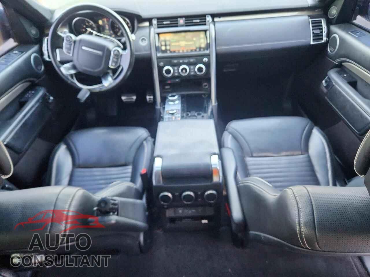 LAND ROVER DISCOVERY 2017 - SALRHBBV0HA037052