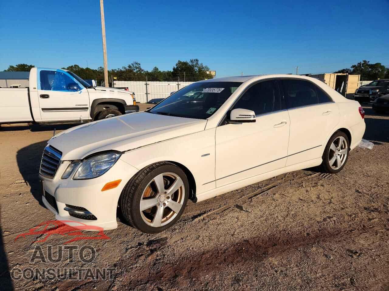 MERCEDES-BENZ E-CLASS 2012 - WDDHF5KB2CA589120