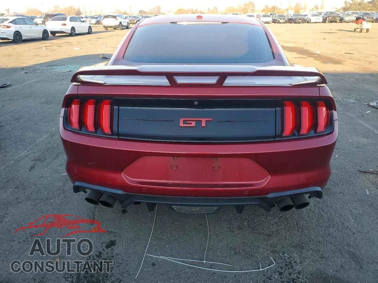 FORD MUSTANG 2018 - 1FA6P8CF2J5114824