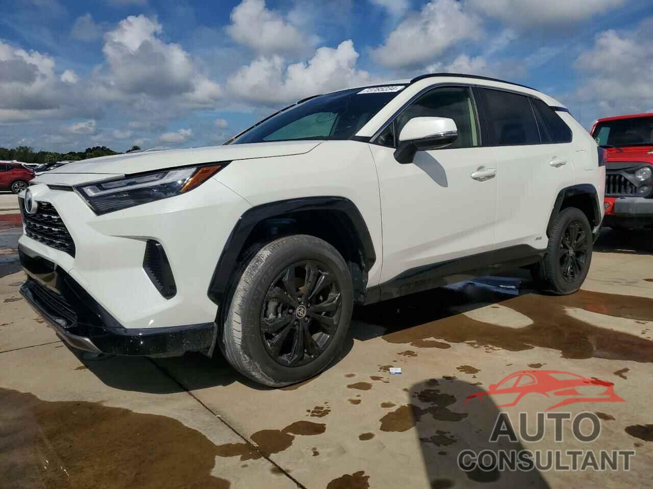 TOYOTA RAV4 2022 - JTM16RFV8ND070100