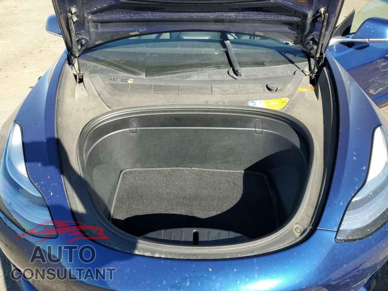 TESLA MODEL 3 2018 - 5YJ3E1EA9JF022507