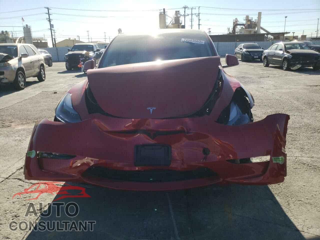 TESLA MODEL Y 2023 - 7SAYGAEEXPF647299
