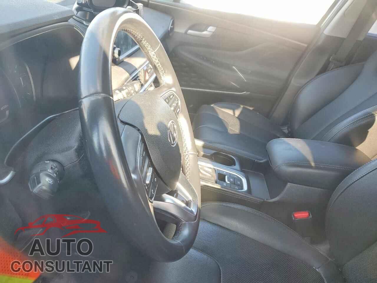 HYUNDAI SANTA FE 2019 - 5NMS5CAA2KH012298