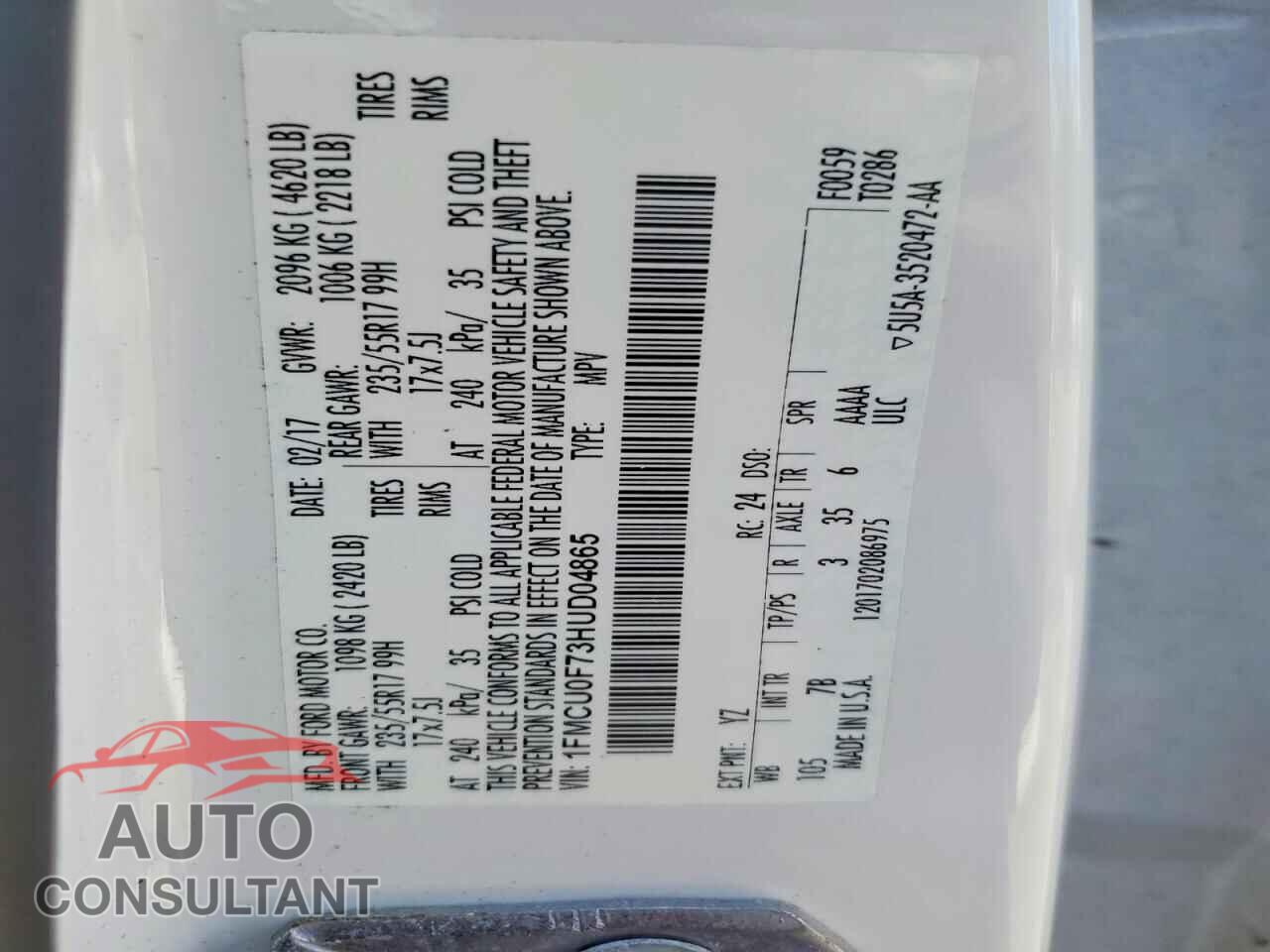 FORD ESCAPE 2017 - 1FMCU0F73HUD04865