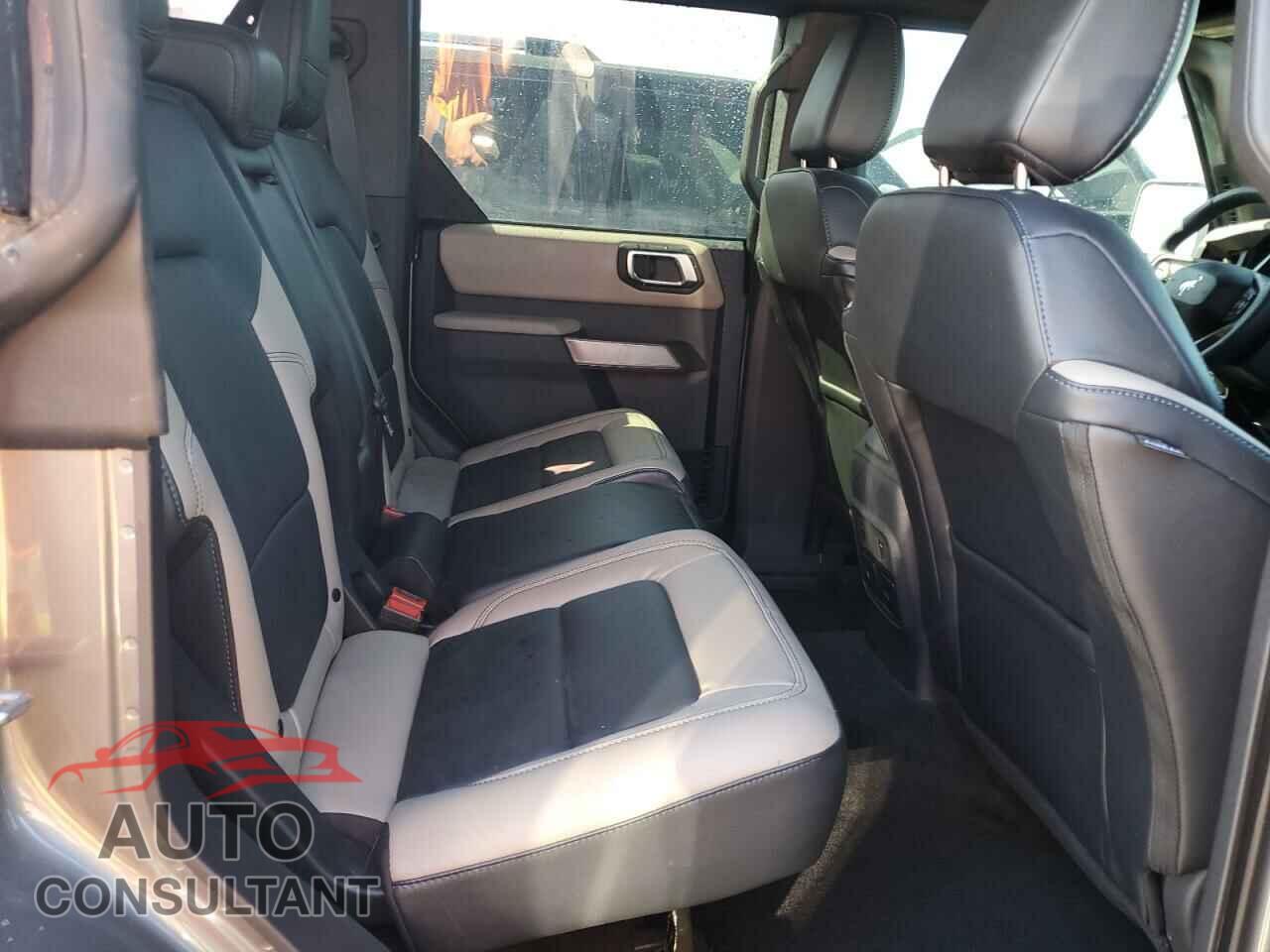 FORD BRONCO 2023 - 1FMEE5DP2PLB47520