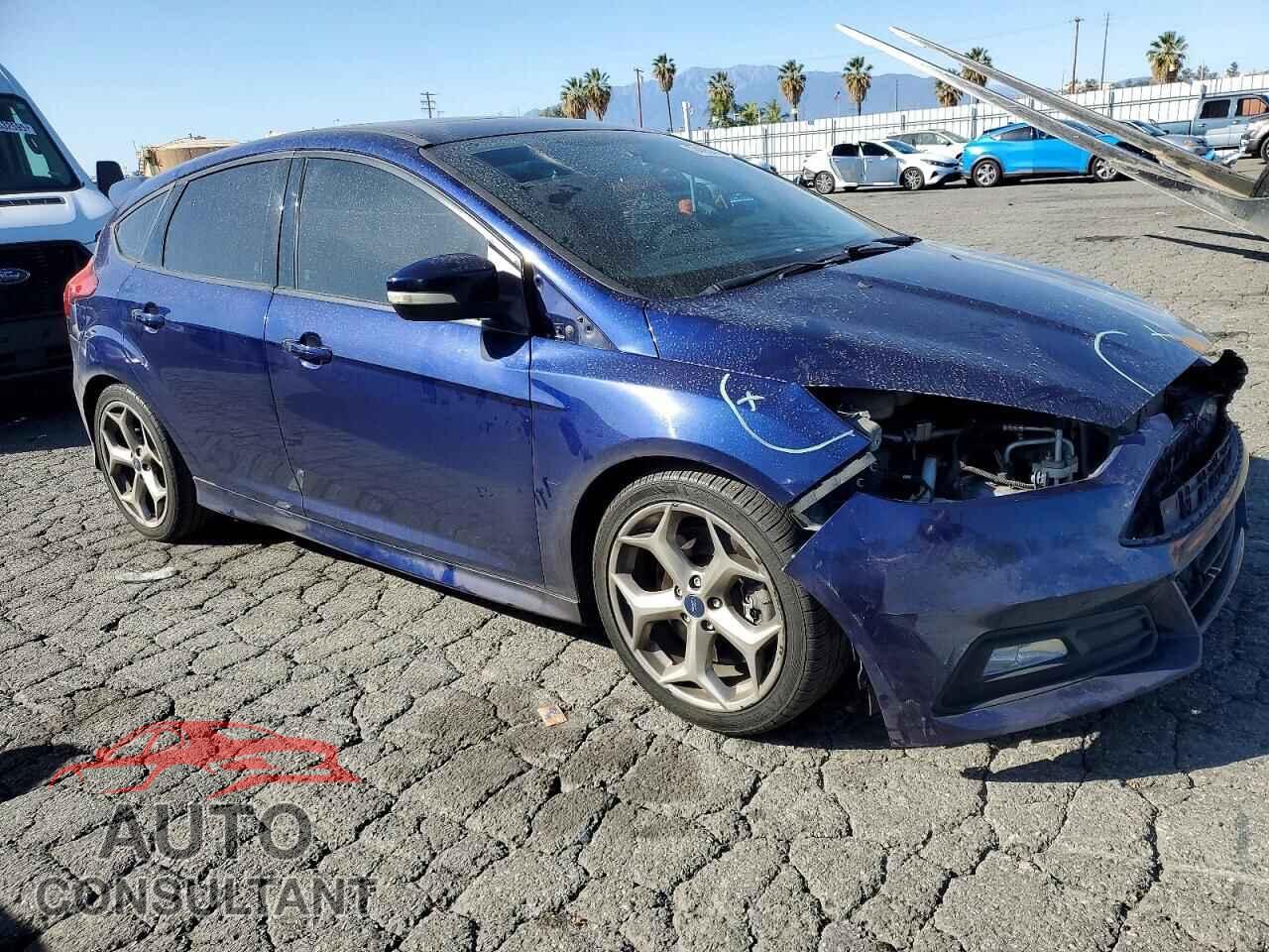 FORD FOCUS 2016 - 1FADP3L94GL233239
