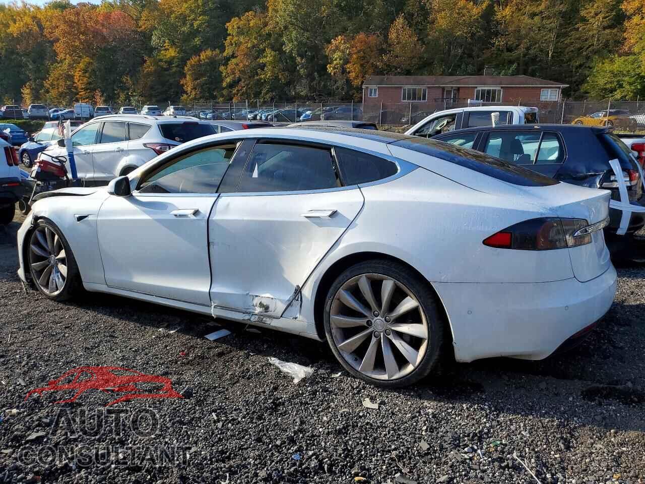 TESLA MODEL S 2016 - 5YJSA1E24GF169052