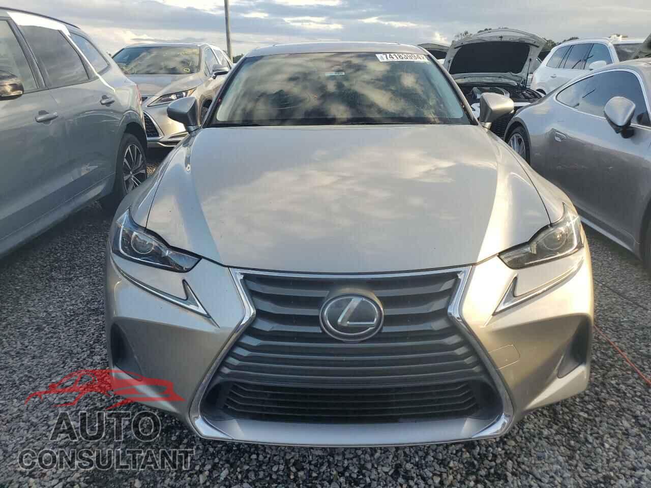 LEXUS IS 2018 - JTHBA1D24J5068148