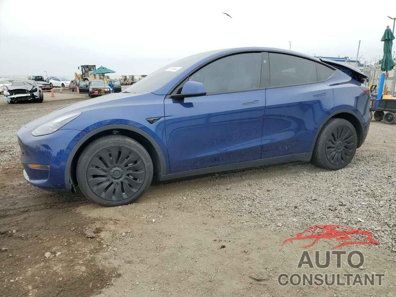 TESLA MODEL Y 2023 - 7SAYGDEE1PF796069