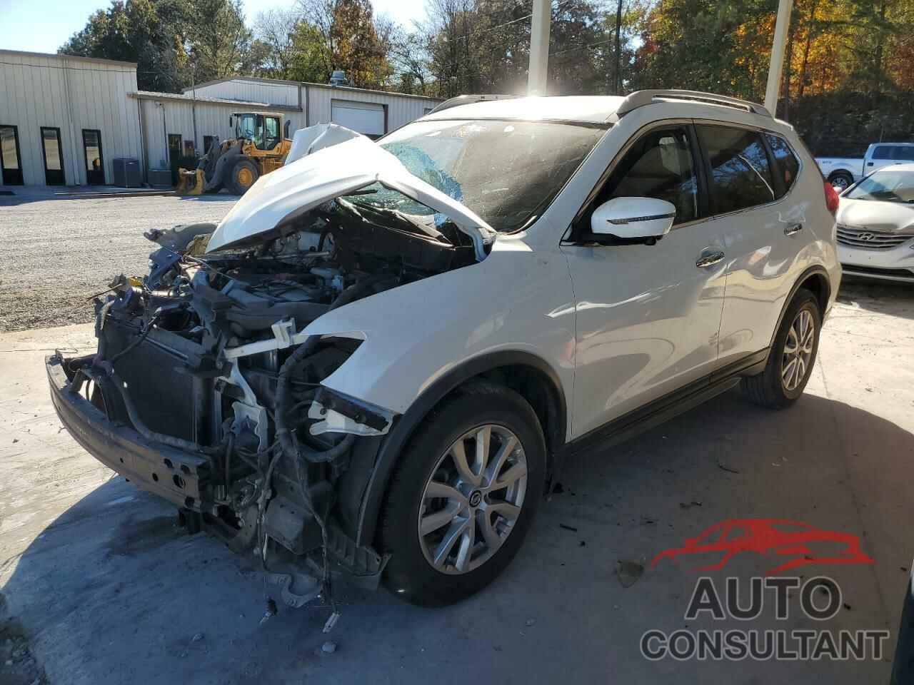 NISSAN ROGUE 2017 - KNMAT2MT5HP546789