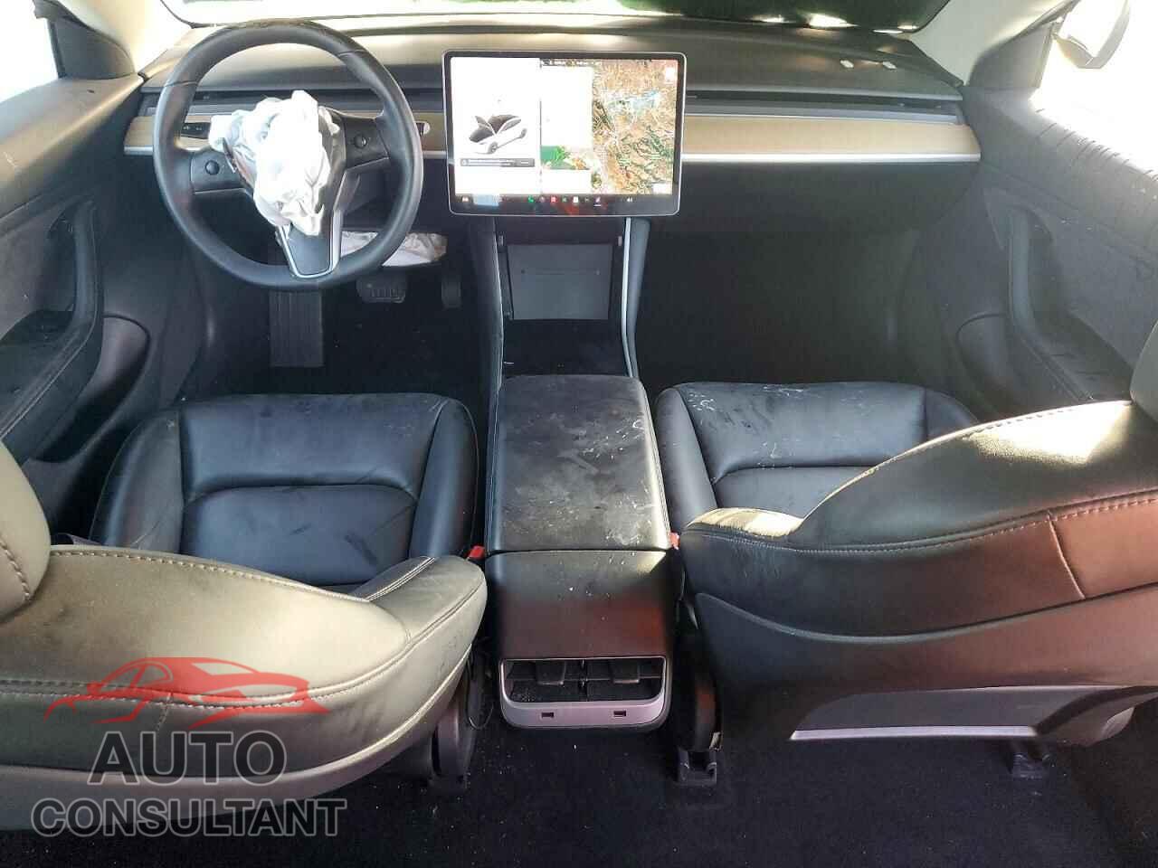 TESLA MODEL 3 2019 - 5YJ3E1EA0KF484939