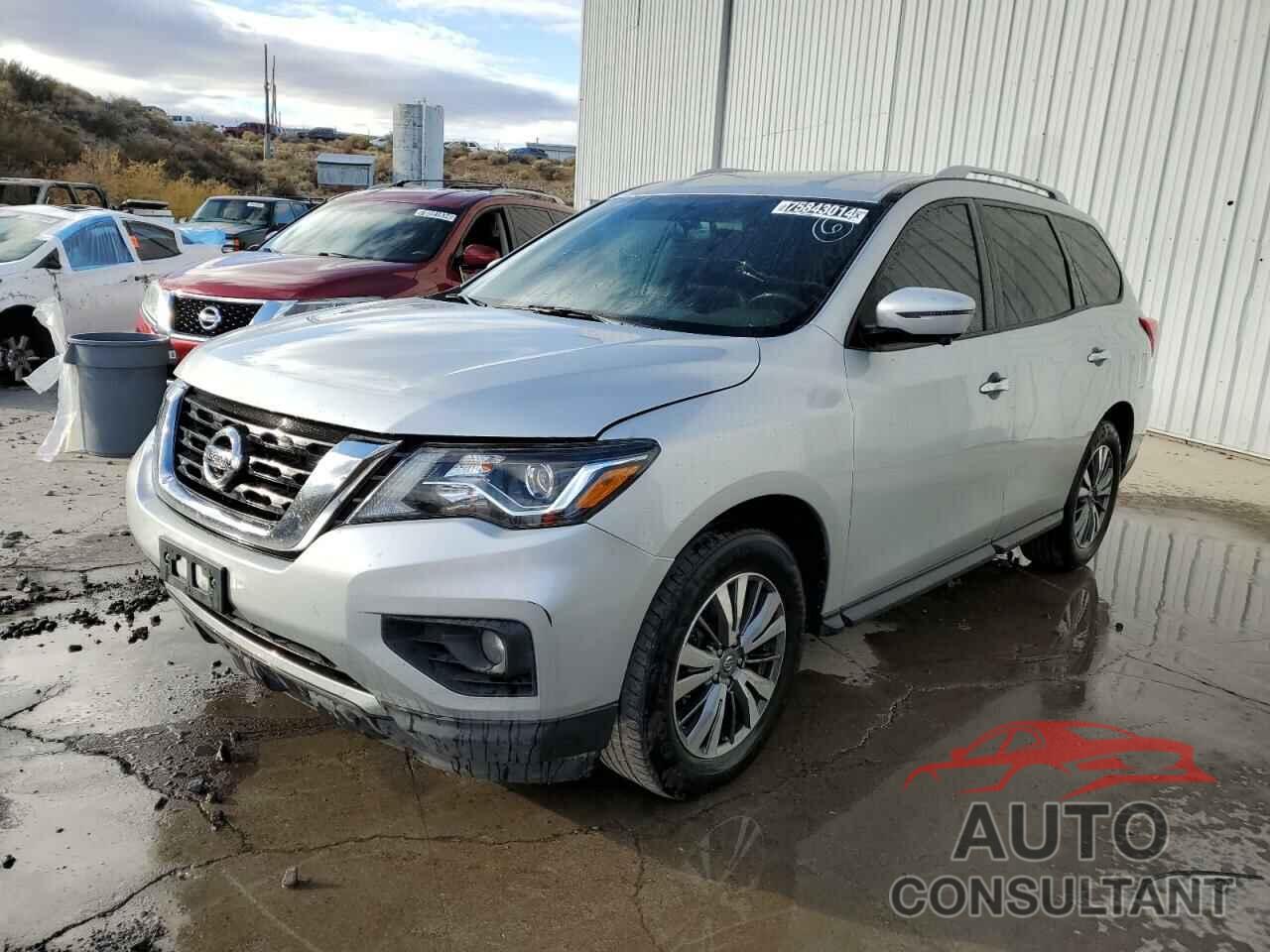 NISSAN PATHFINDER 2019 - 5N1DR2MN5KC618310