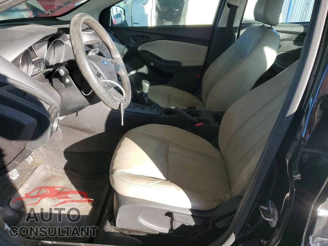 FORD FOCUS 2016 - 1FADP3E2XGL331062