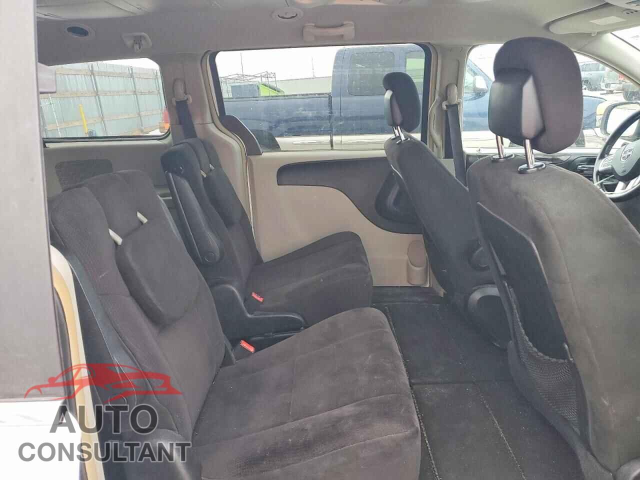 DODGE CARAVAN 2011 - 2D4RN5DG3BR679352