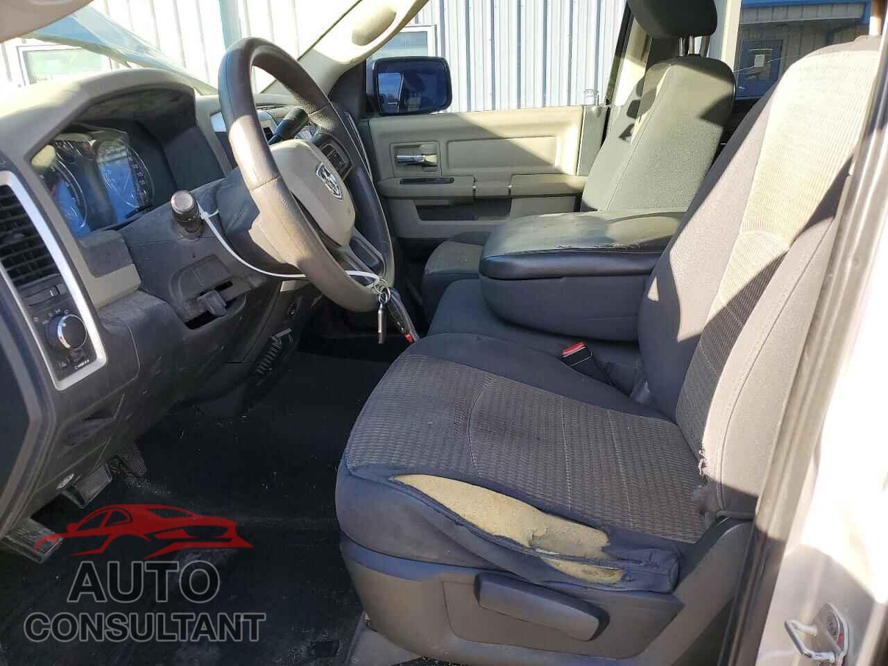 DODGE RAM 1500 2012 - 1C6RD7GP4CS130709