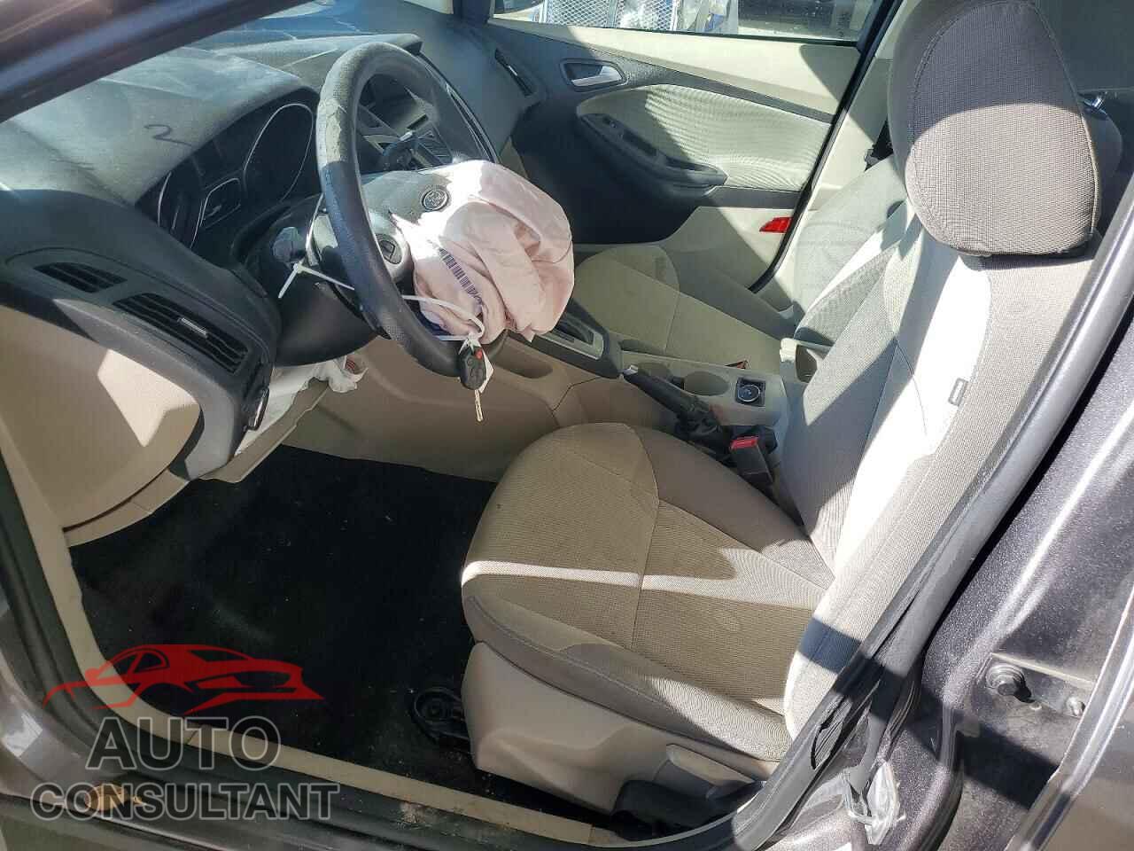 FORD FOCUS 2014 - 1FADP3F2XEL230986