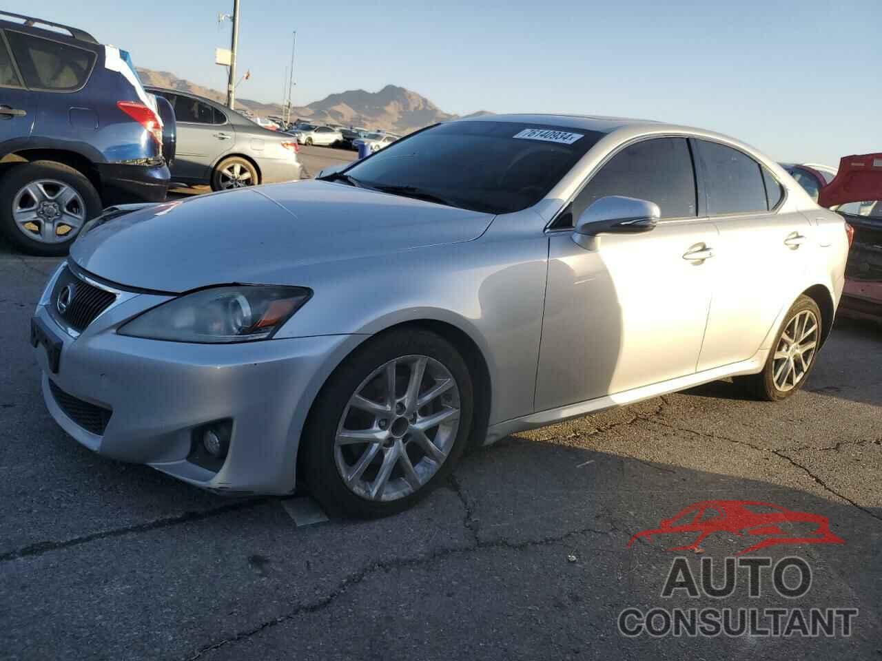LEXUS IS 2013 - JTHCF5C20D5062852