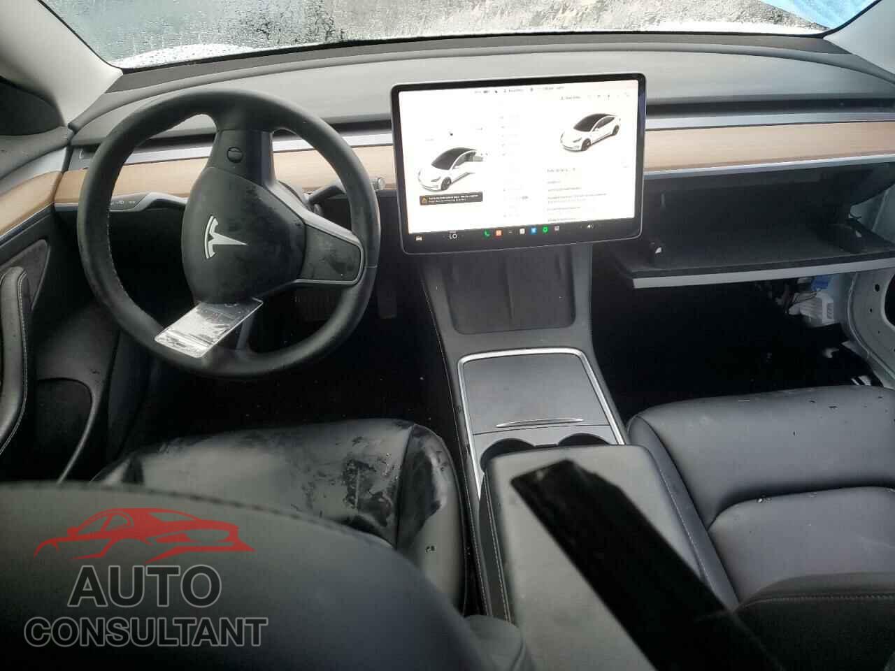 TESLA MODEL 3 2021 - 5YJ3E1EA8MF098952