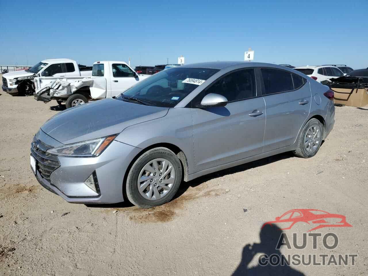 HYUNDAI ELANTRA 2020 - KMHD74LF8LU928314