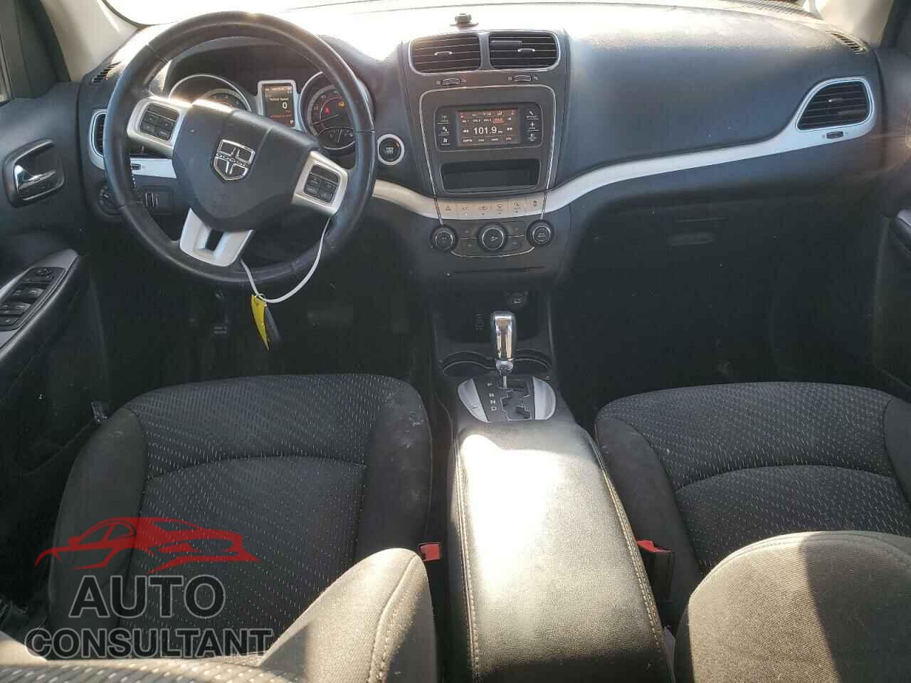 DODGE JOURNEY 2018 - 3C4PDCAB1JT242501