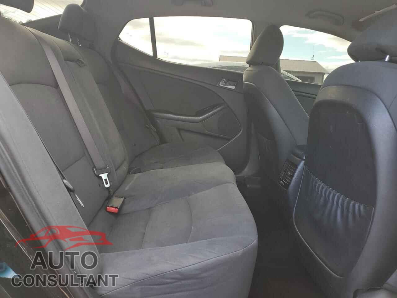 KIA OPTIMA 2015 - KNAGM4AD1F5082972