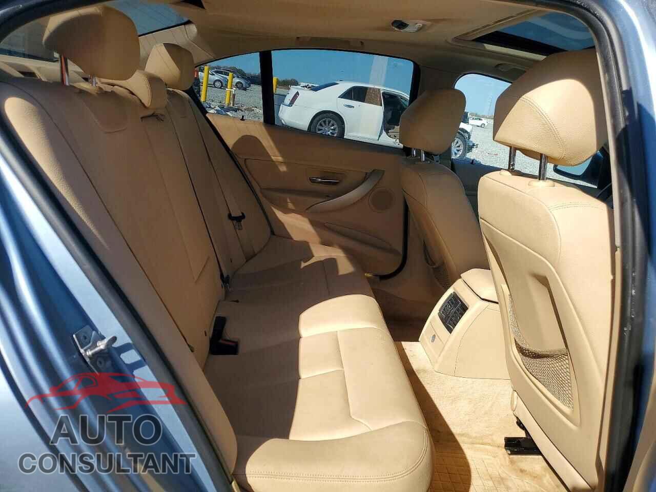 BMW 3 SERIES 2013 - WBA3B1C52DF461849