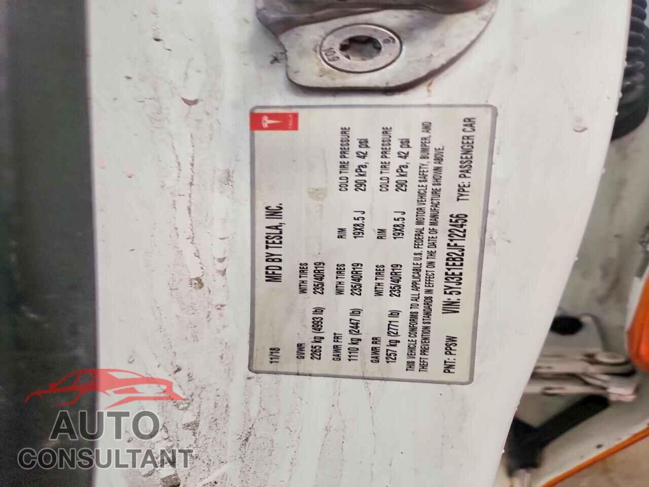 TESLA MODEL 3 2018 - 5YJ3E1EB2JF122456