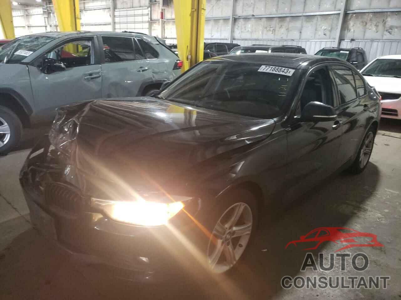 BMW 3 SERIES 2015 - WBA3C1C50FP851620