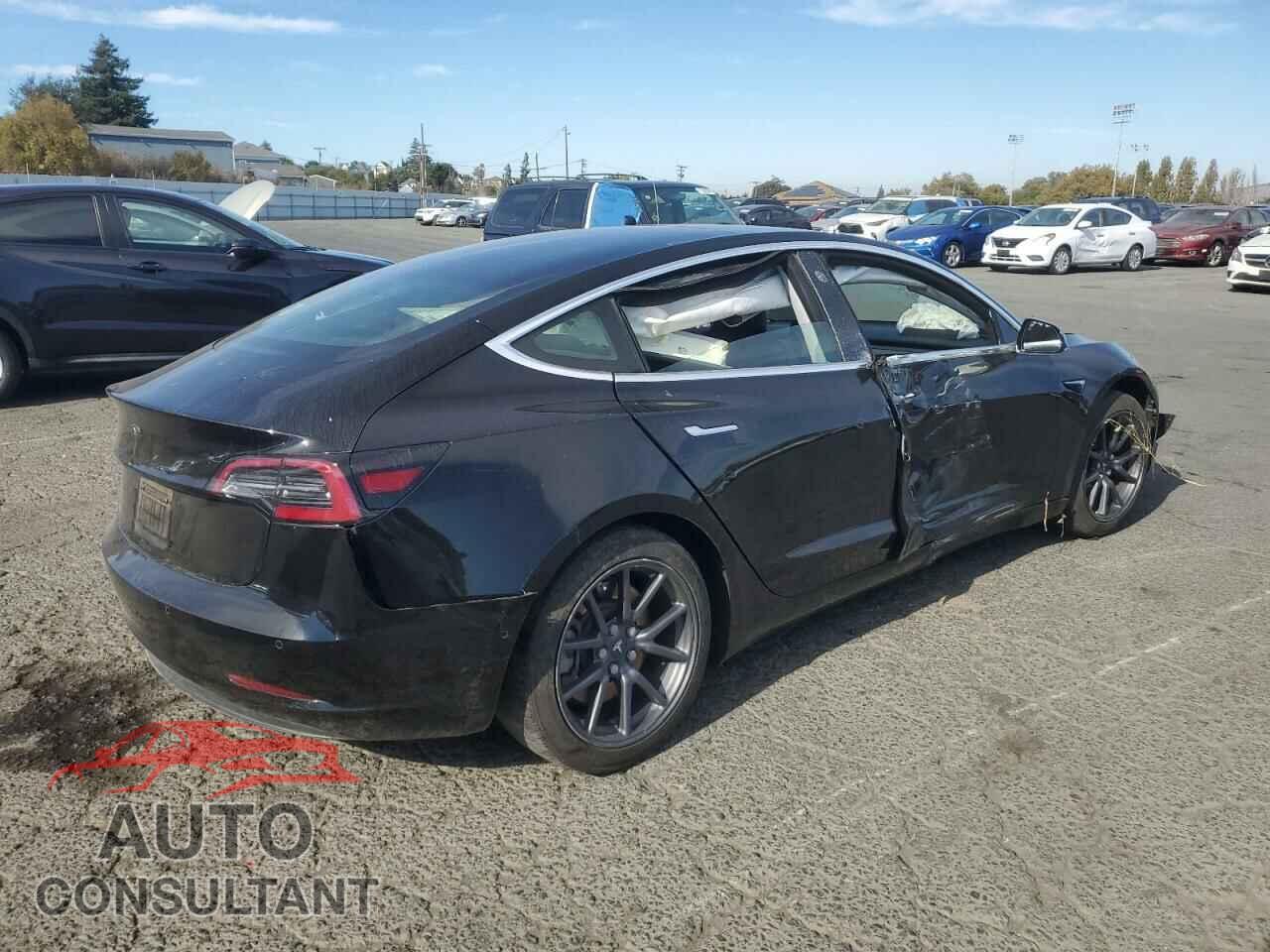 TESLA MODEL 3 2018 - 5YJ3E1EA3JF172130