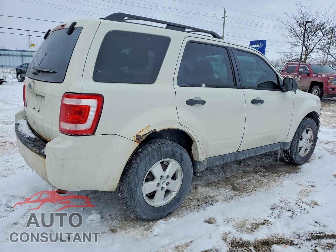 FORD ESCAPE 2011 - 1FMCU0D75BKA77619