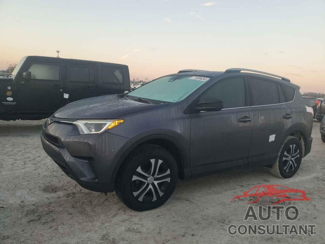 TOYOTA RAV4 2018 - JTMZFREV2JJ725531