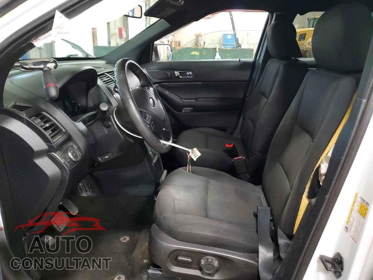 FORD EXPLORER 2018 - 1FM5K8AR7JGB69013