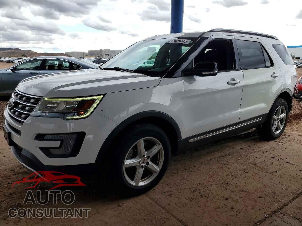 FORD EXPLORER 2017 - 1FM5K8D8XHGC77672