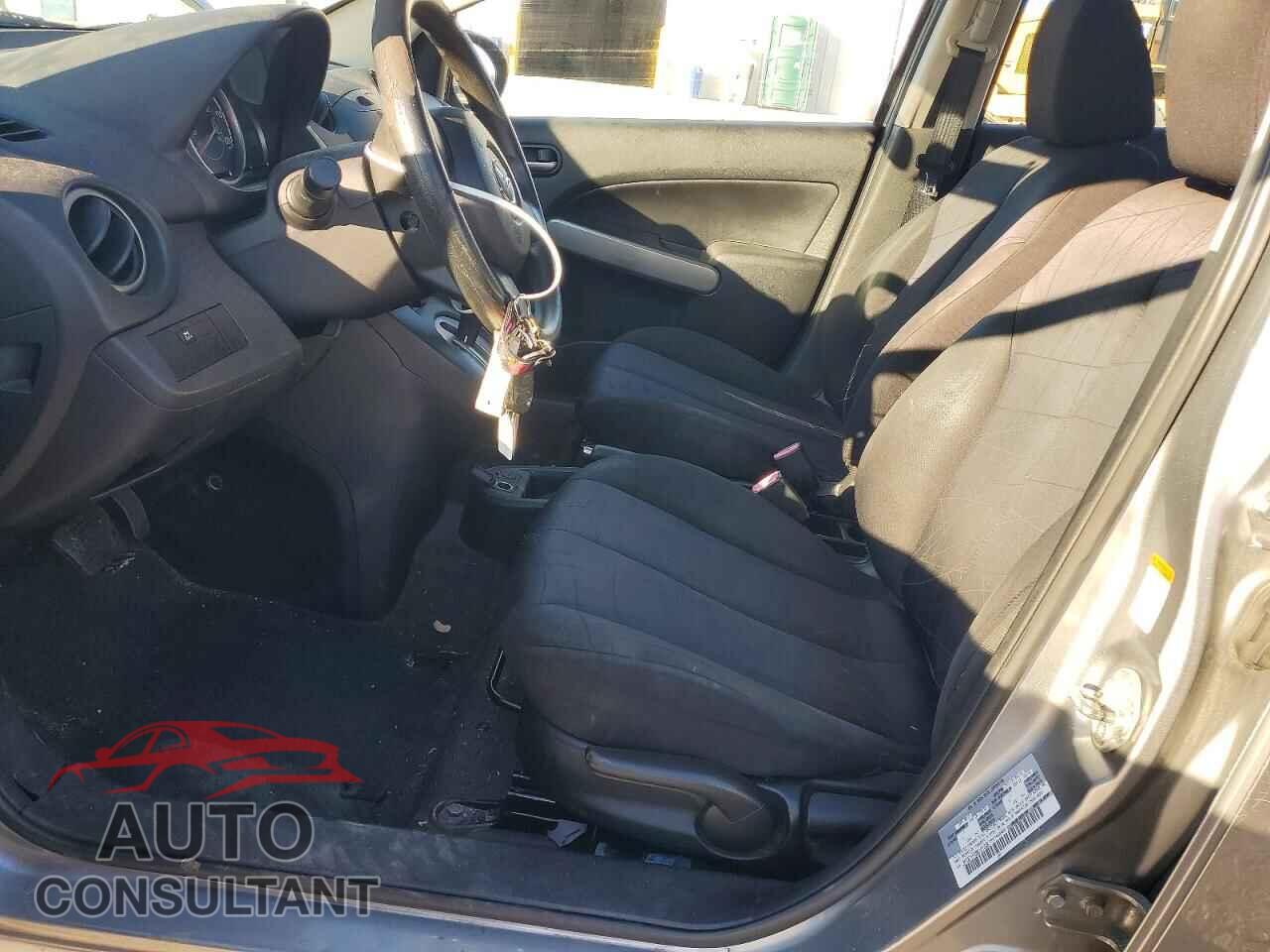 MAZDA 2 2011 - JM1DE1HY8B0101809