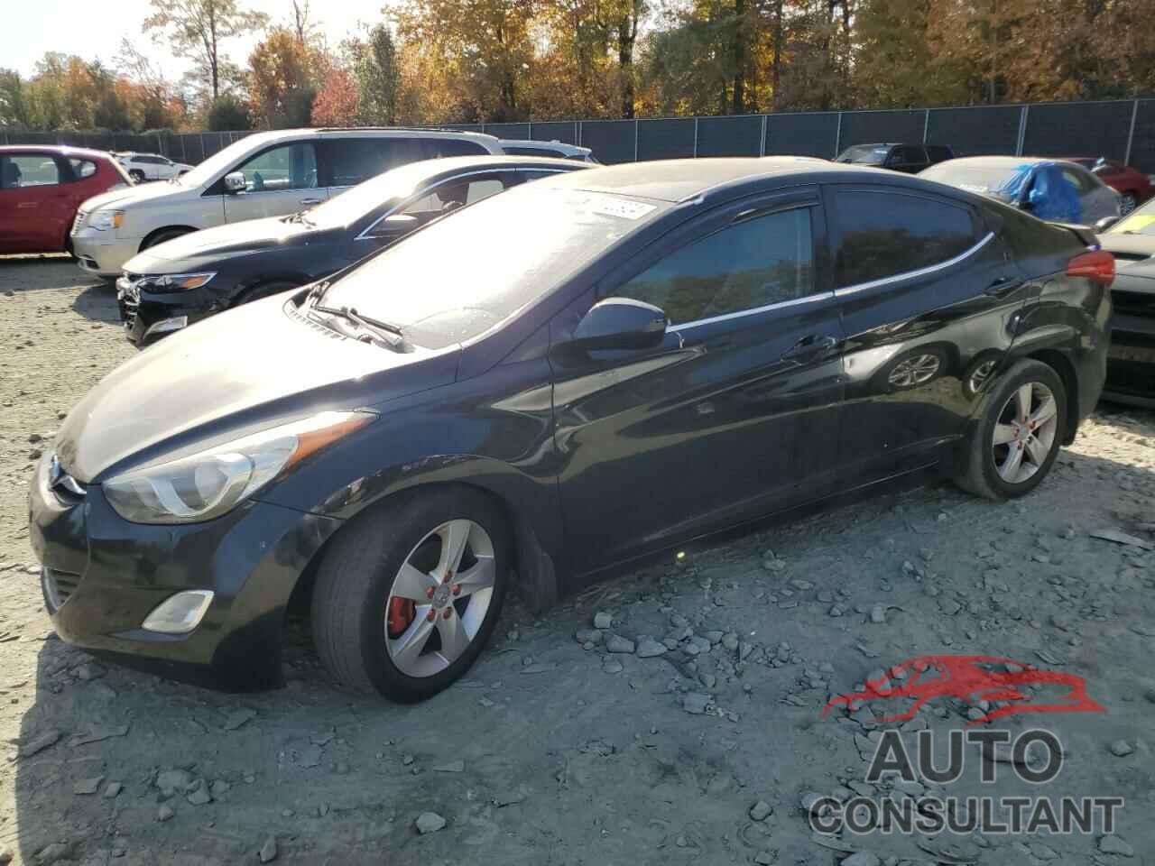 HYUNDAI ELANTRA 2013 - 5NPDH4AE5DH310407