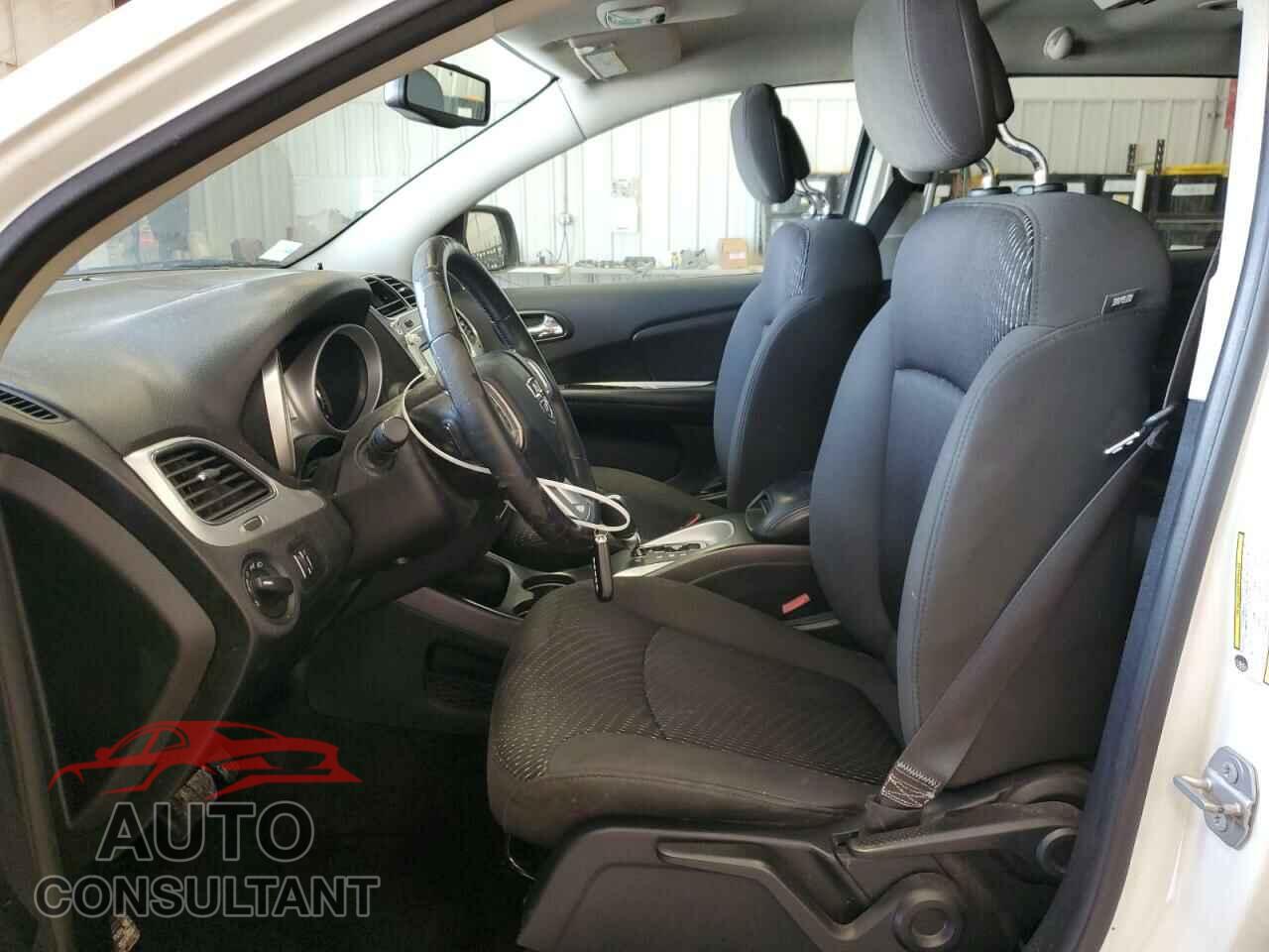 DODGE JOURNEY 2017 - 3C4PDCAB7HT630231