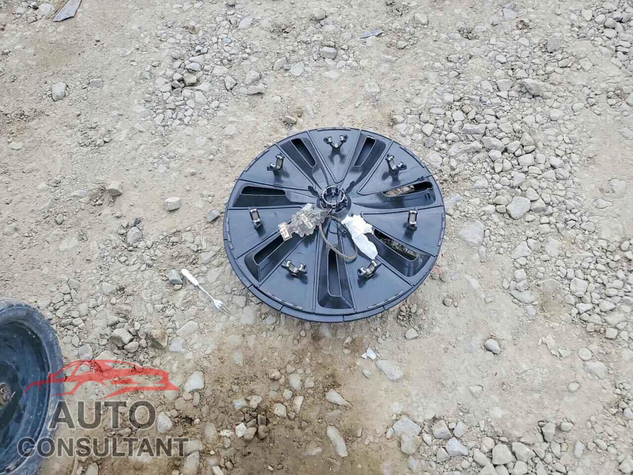 TESLA MODEL 3 2025 - 5YJ3E1EB2SF875308