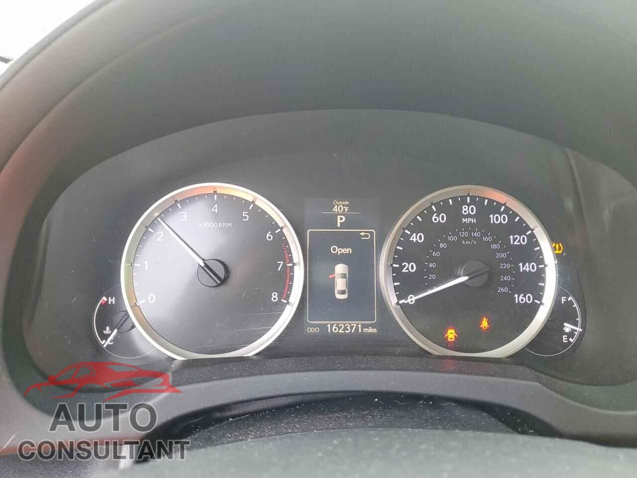 LEXUS IS 2014 - JTHCF1D22E5011734