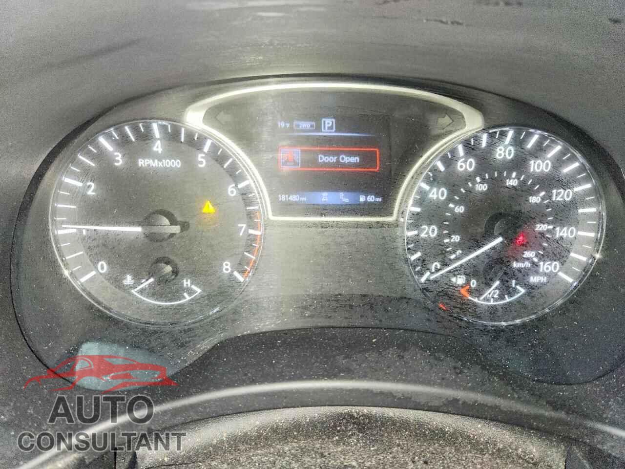 NISSAN PATHFINDER 2017 - 5N1DR2MM4HC636622