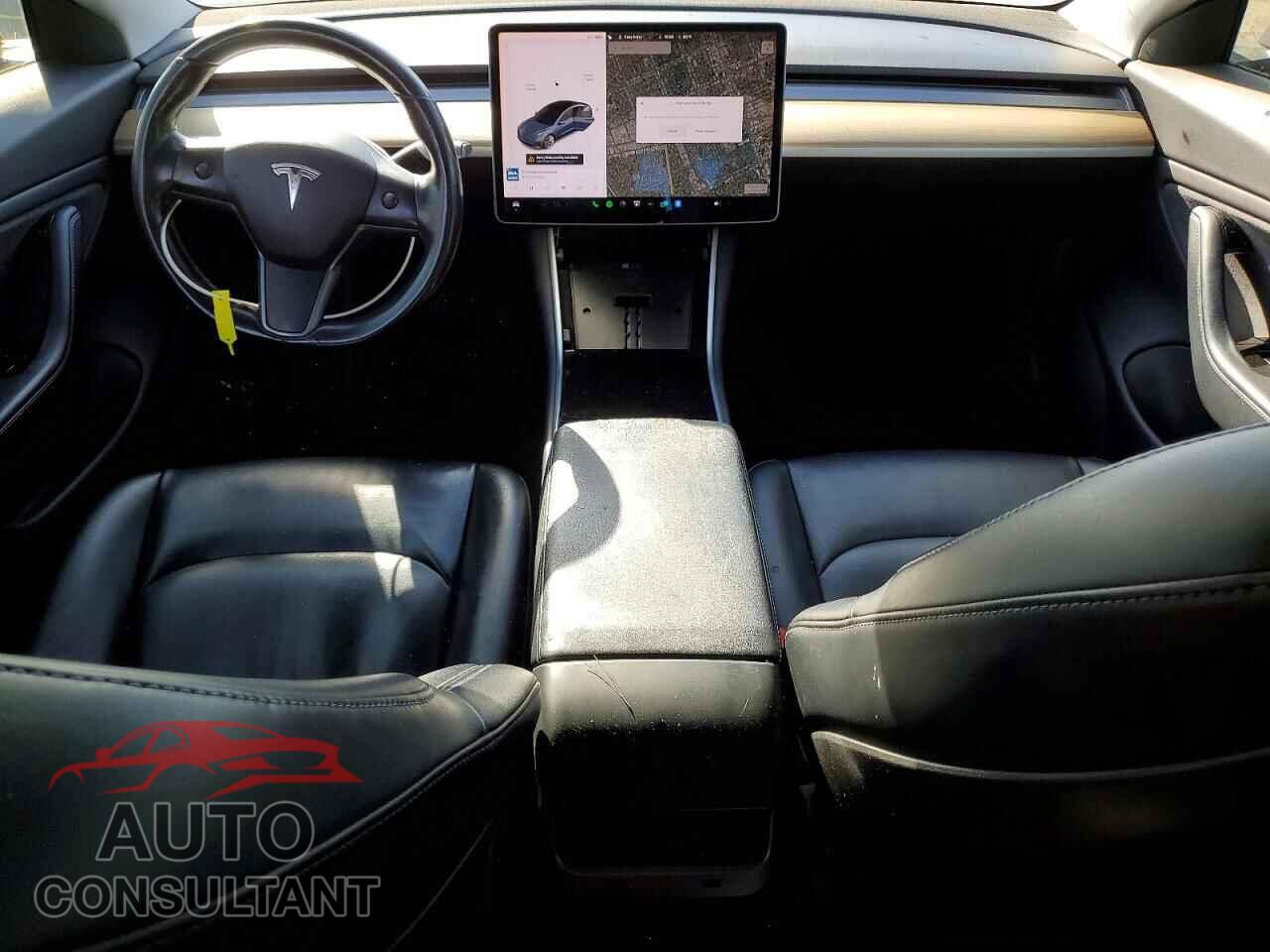 TESLA MODEL 3 2018 - 5YJ3E1EA0JF010892