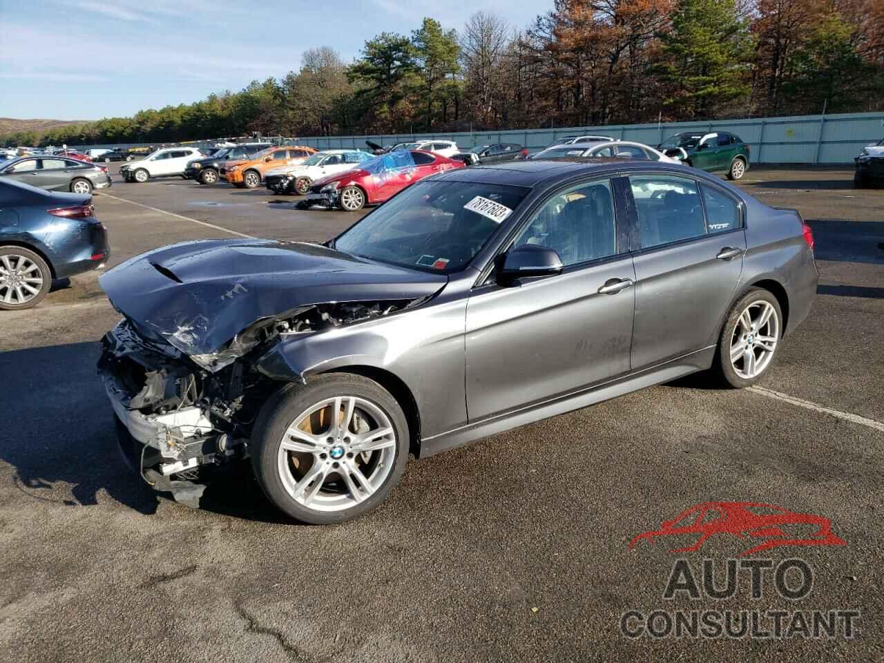 BMW 3 SERIES 2018 - WBA8B7G50JNV11023